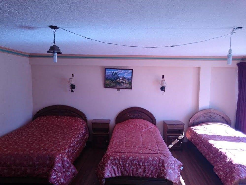 Hostal Real Los Andes Del Lago Копакабана Экстерьер фото