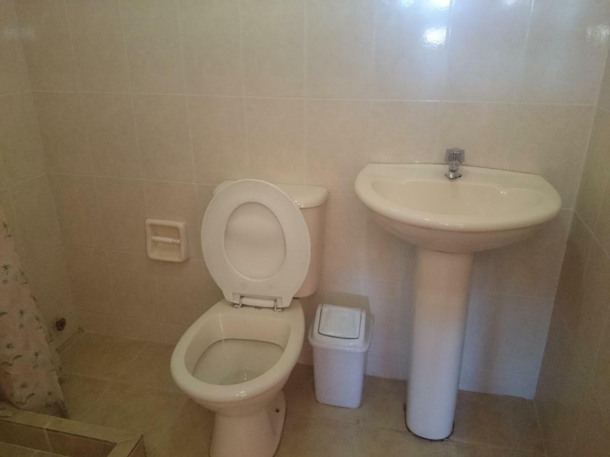Hostal Real Los Andes Del Lago Копакабана Экстерьер фото