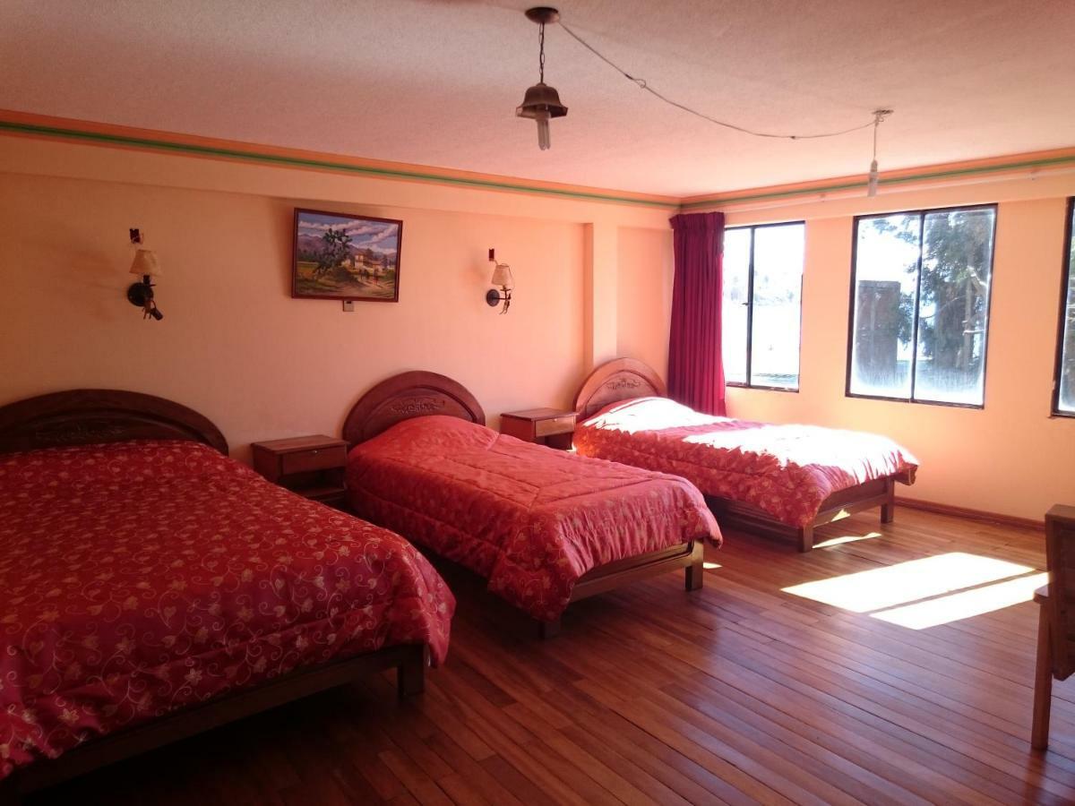 Hostal Real Los Andes Del Lago Копакабана Экстерьер фото